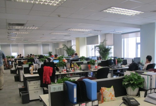 億華保溫取得一種輕質(zhì)建筑保溫材料結(jié)構(gòu)專利，延長(zhǎng)了保溫板的使用壽命:保溫材料
